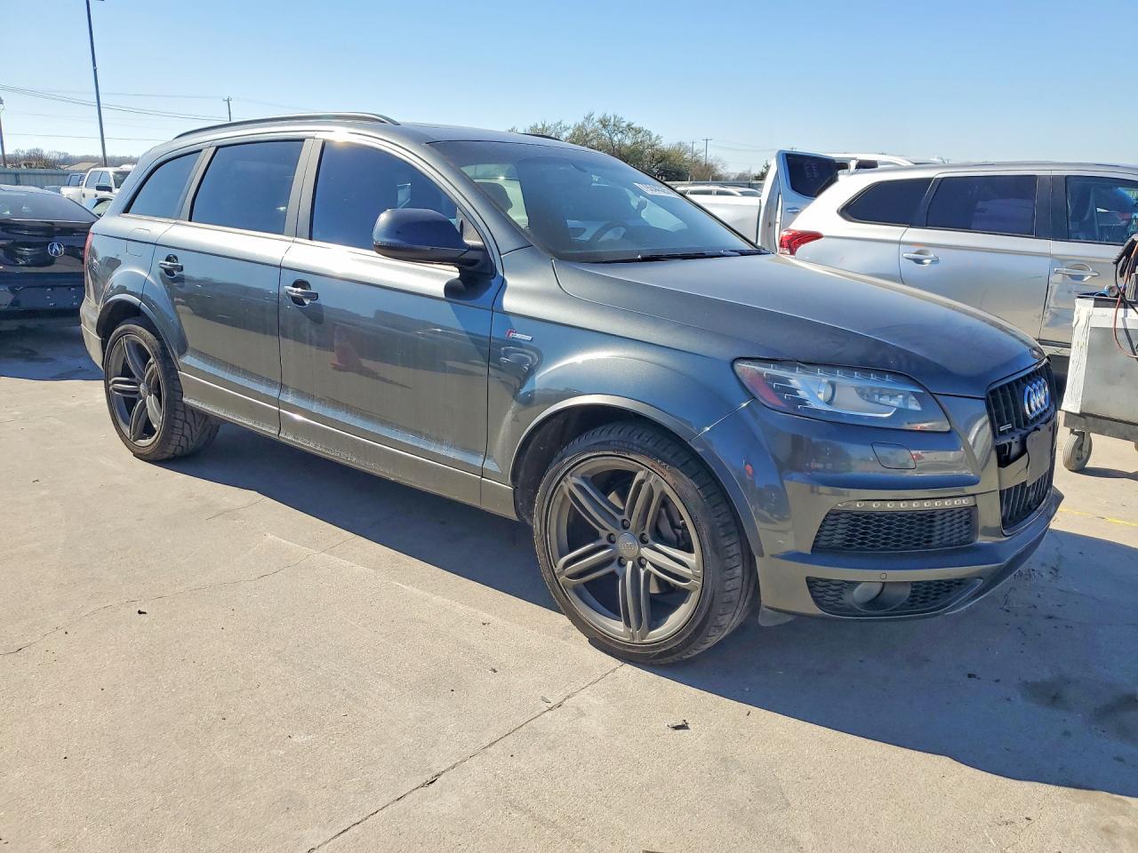 2015 AUDI Q7