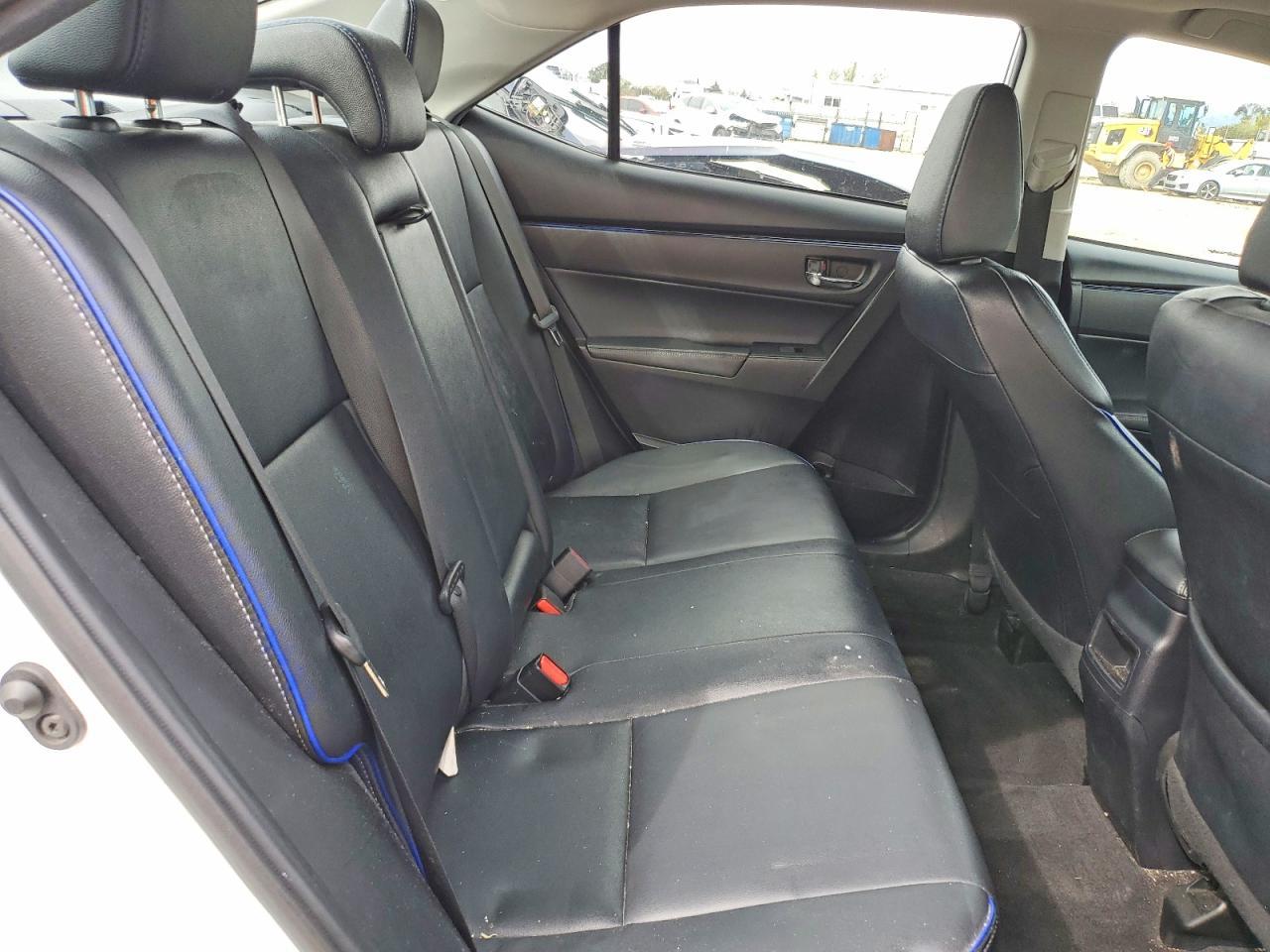 2019 TOYOTA COROLLA