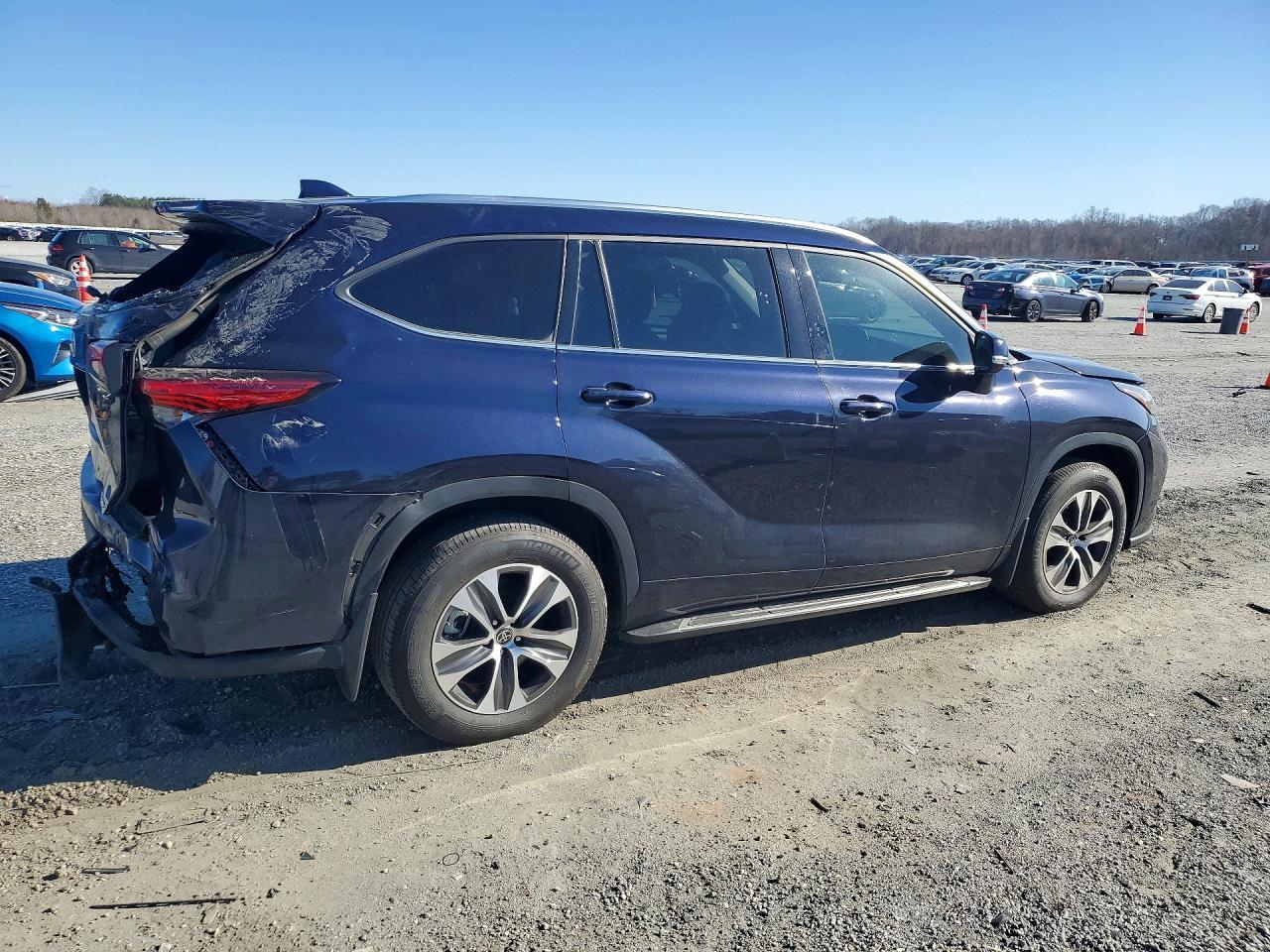 2020 TOYOTA HIGHLANDER