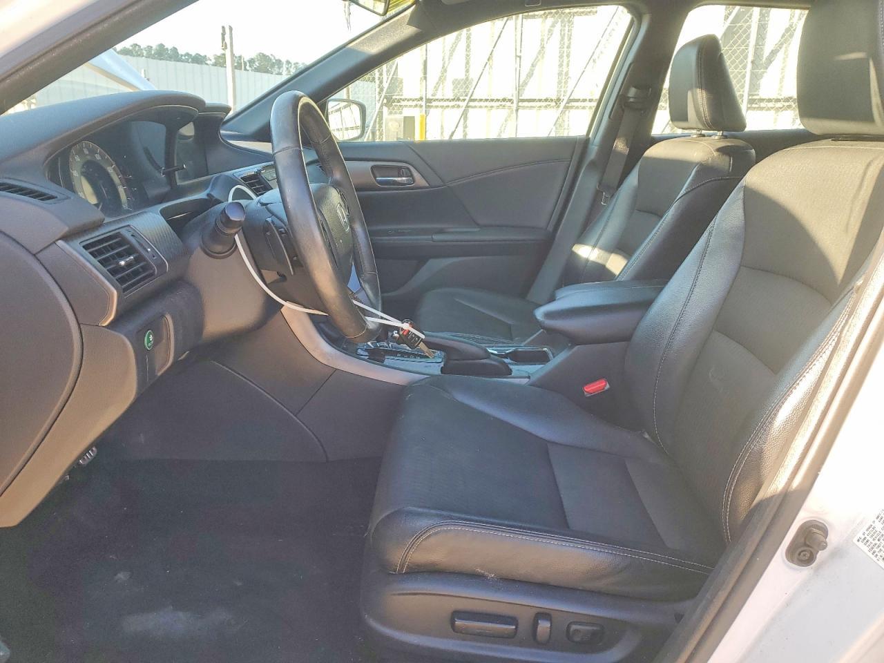 2016 HONDA ACCORD