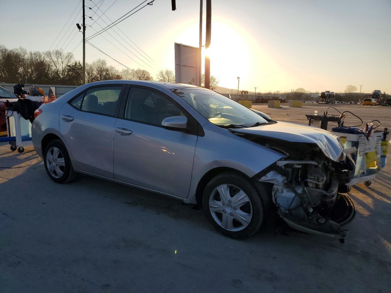 2015 TOYOTA COROLLA