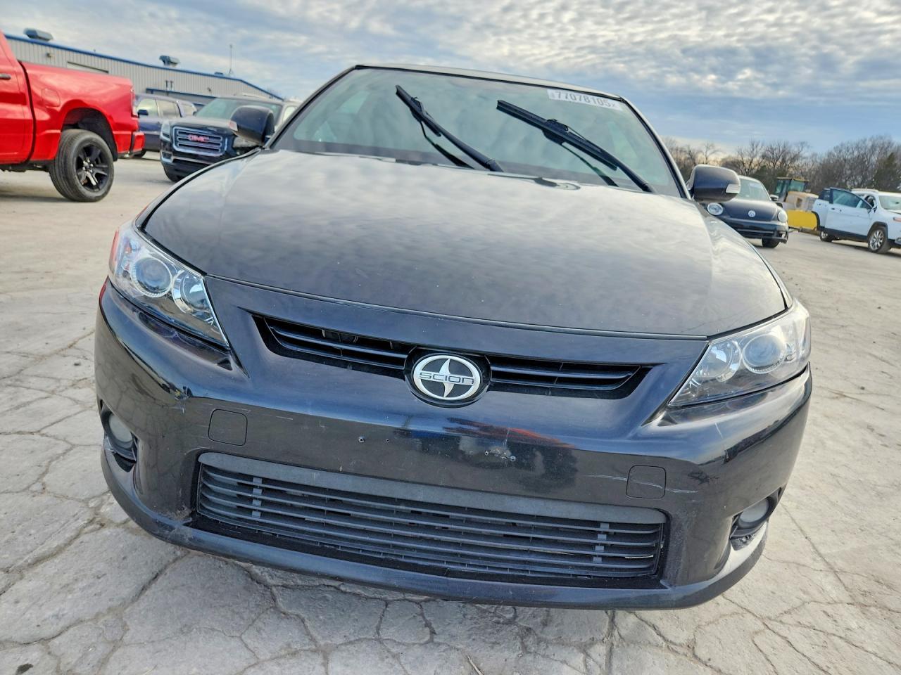 2011 TOYOTA SCION