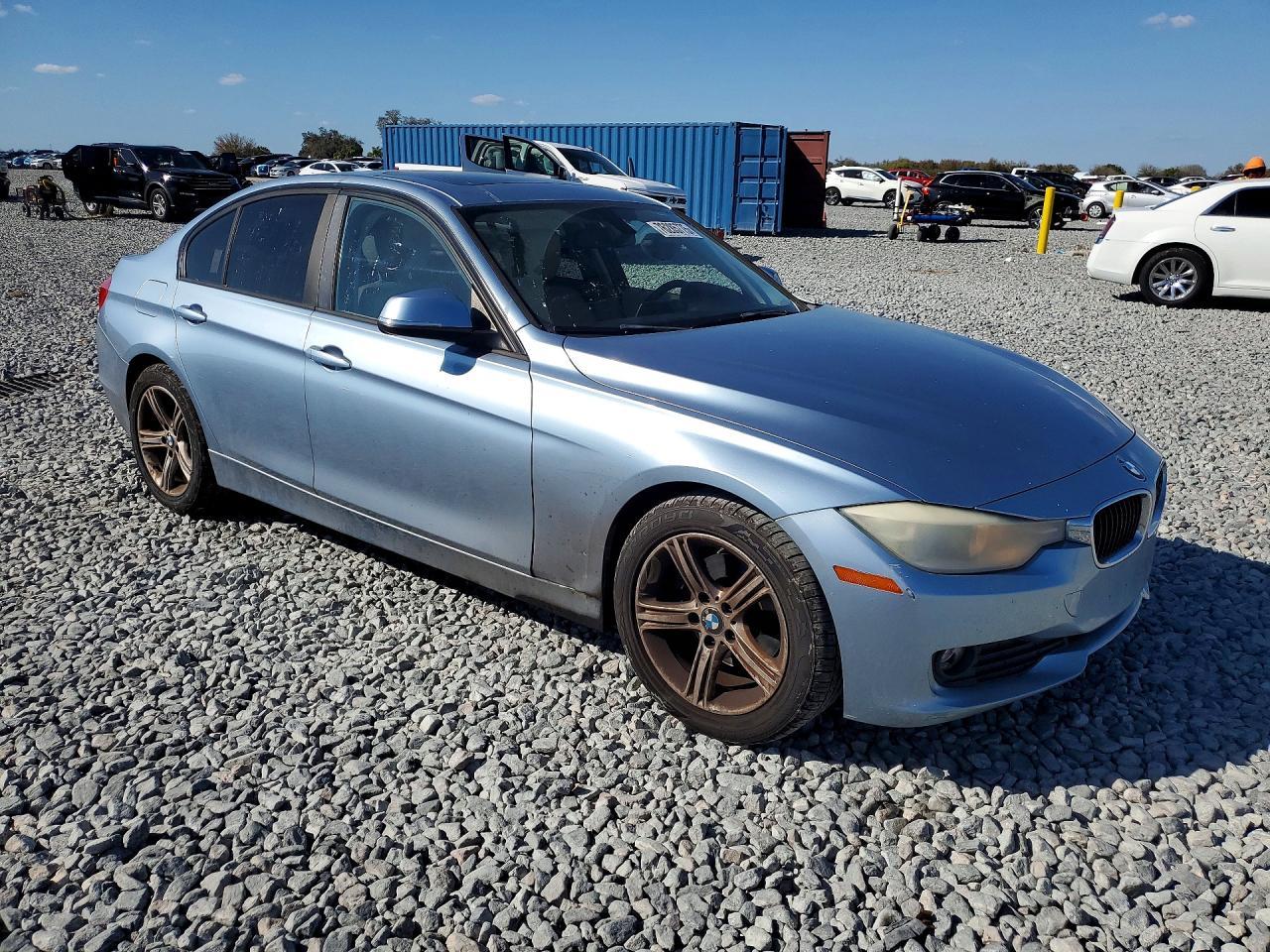 2013 BMW 3 SERIES
