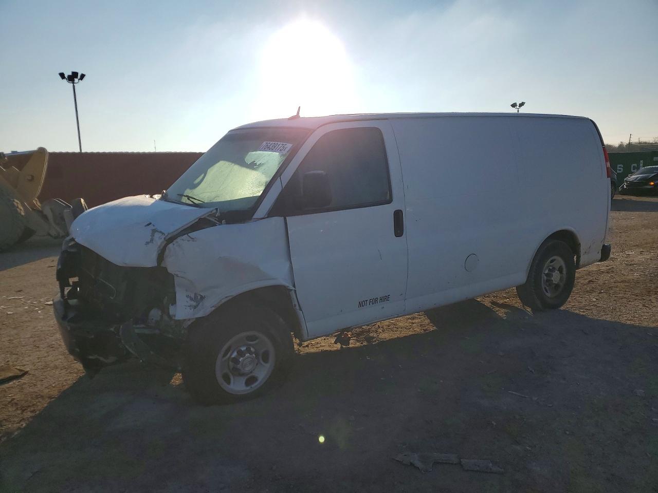 2015 CHEVROLET EXPRESS 2500