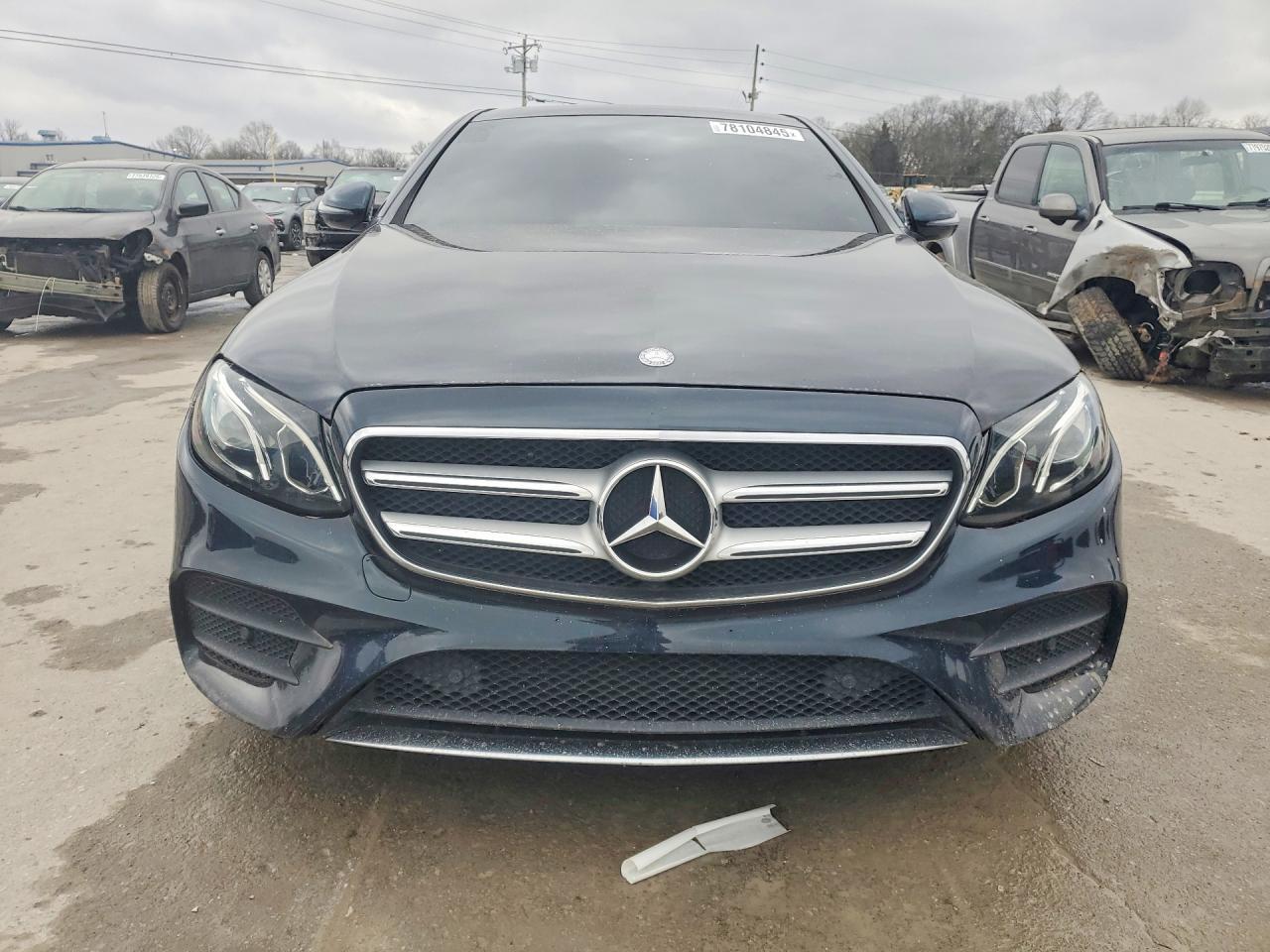 2017 MERCEDES-BENZ E-Class