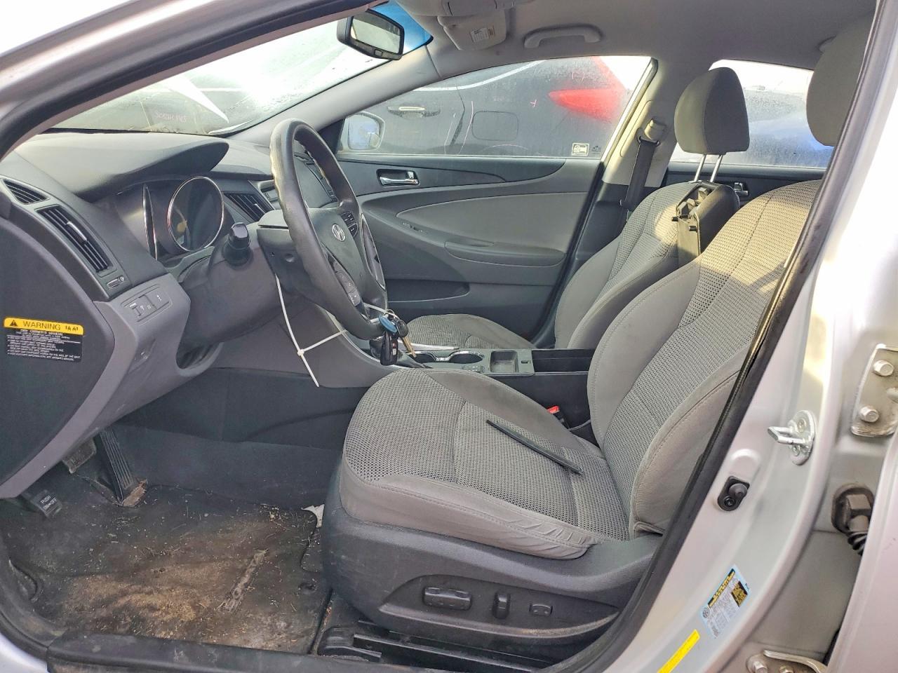2013 HYUNDAI SONATA