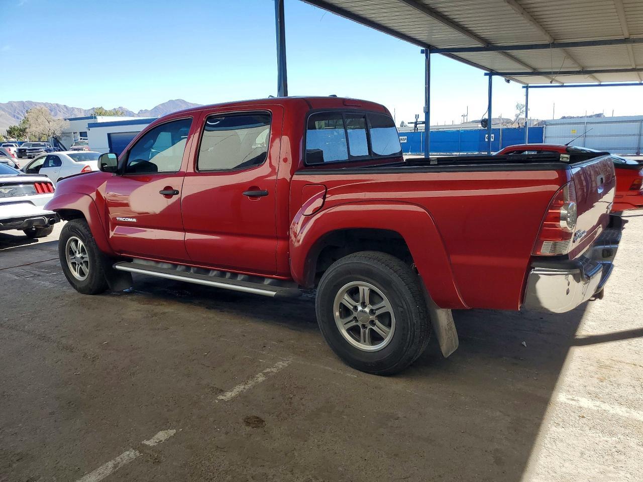 2011 TOYOTA TACOMA