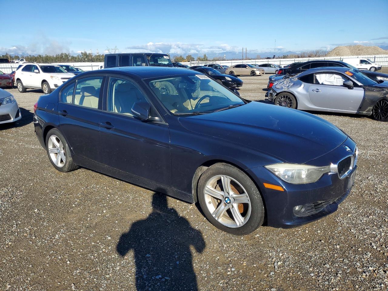 2013 BMW 3 SERIES