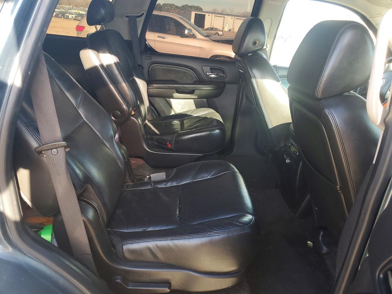 2008 CADILLAC ESCALADE