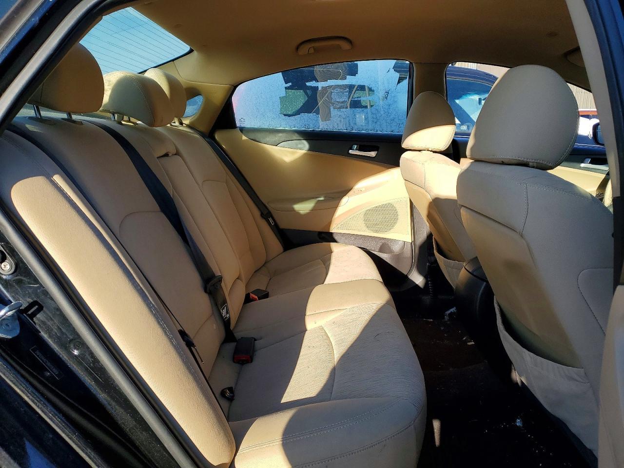 2011 HYUNDAI SONATA