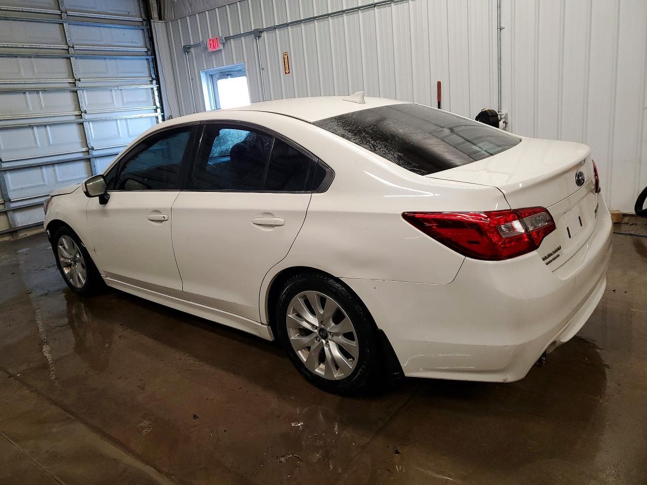 2016 SUBARU Legacy