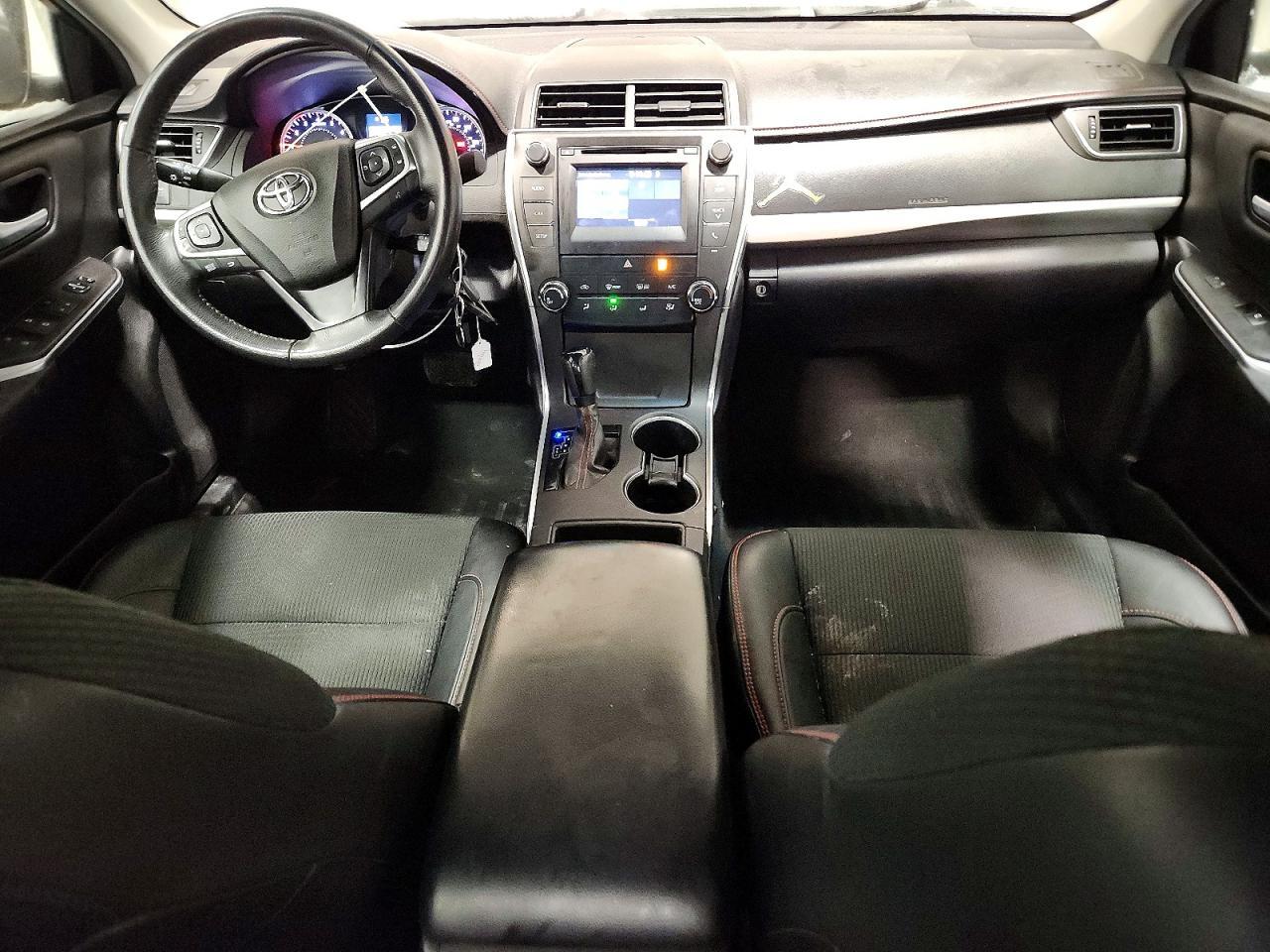 2017 TOYOTA CAMRY