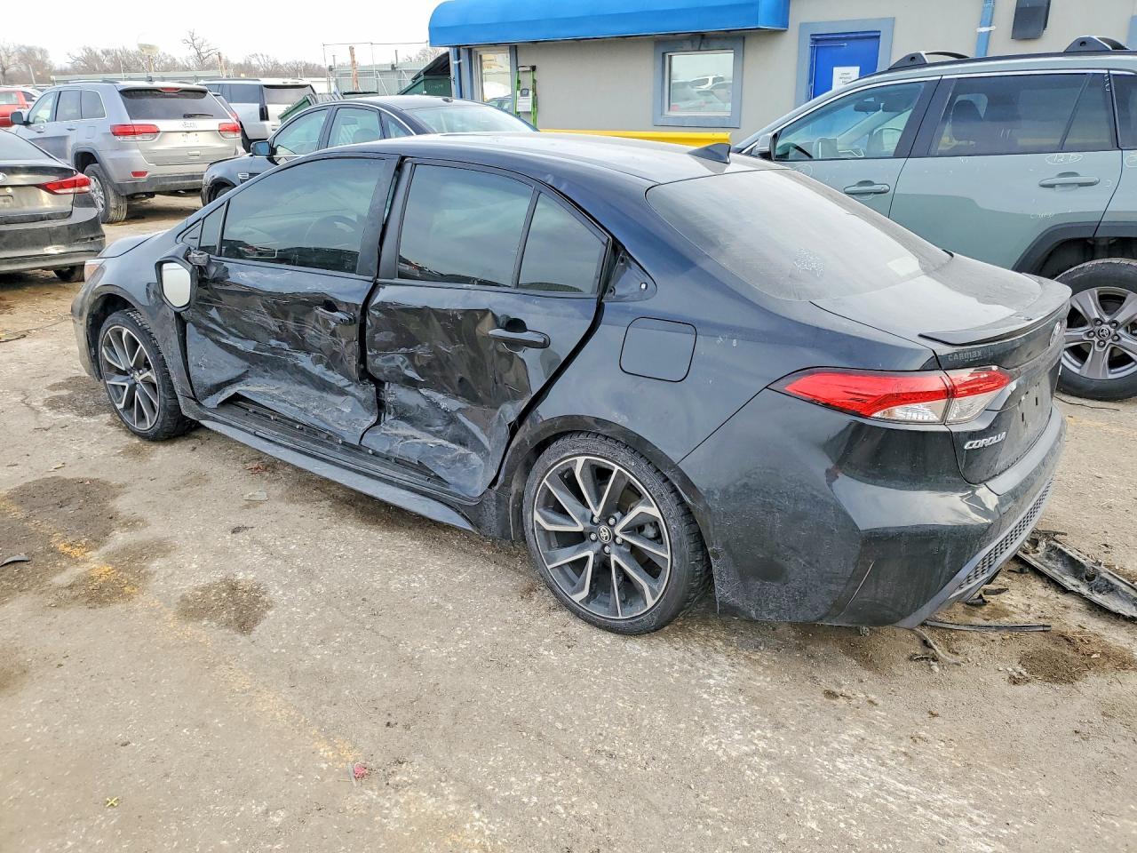 2022 TOYOTA COROLLA
