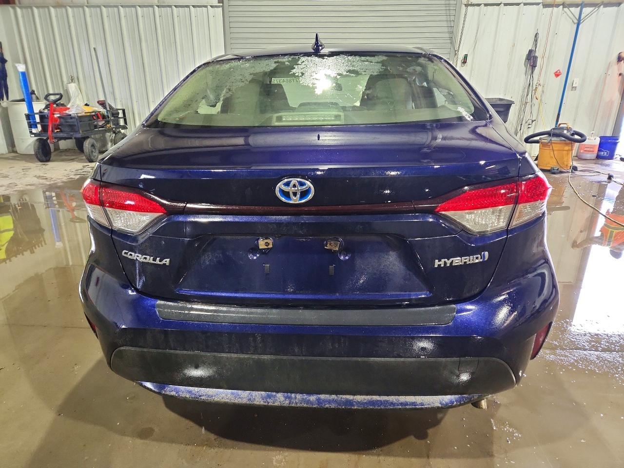 2021 TOYOTA COROLLA