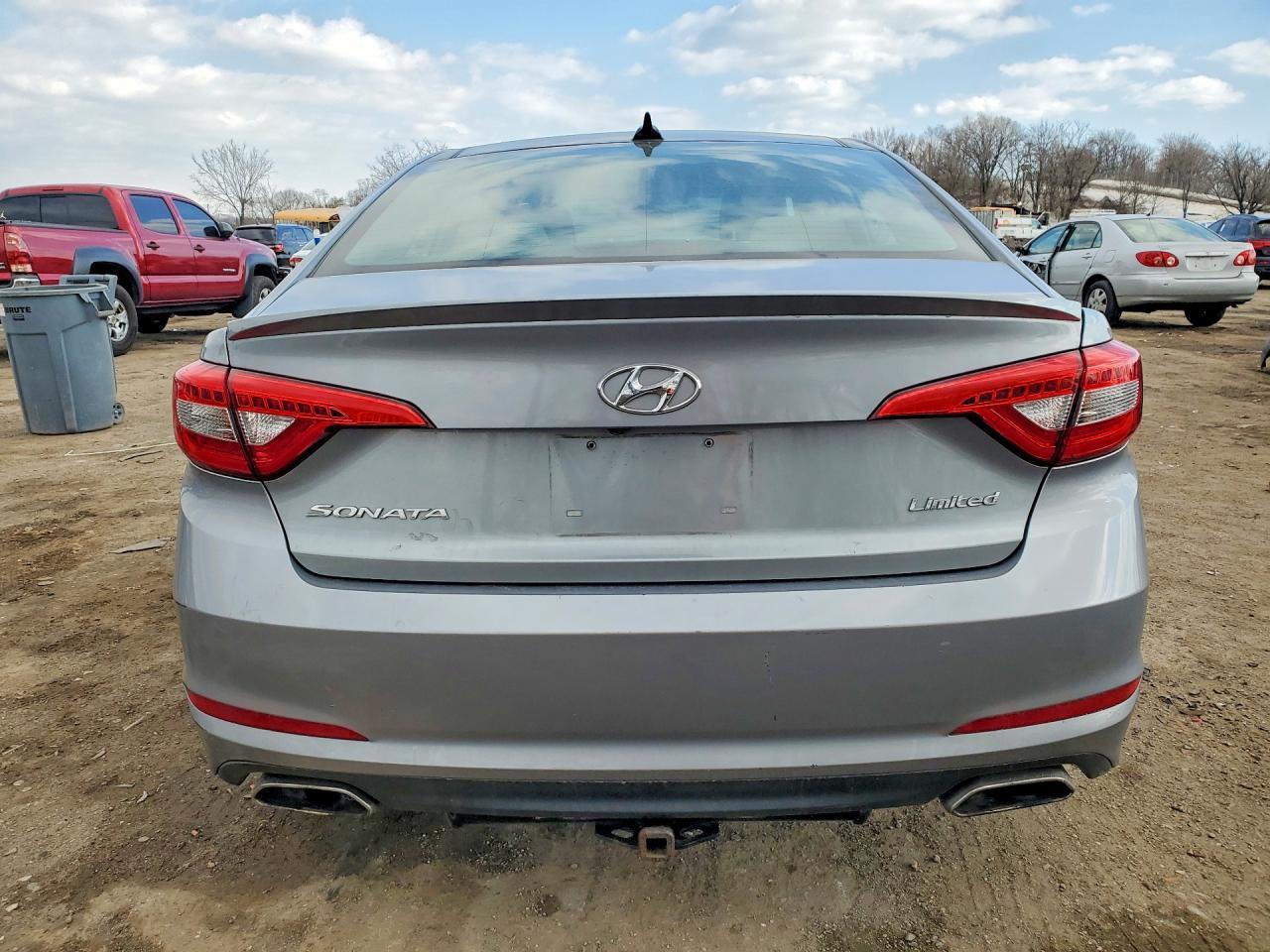 2015 HYUNDAI SONATA