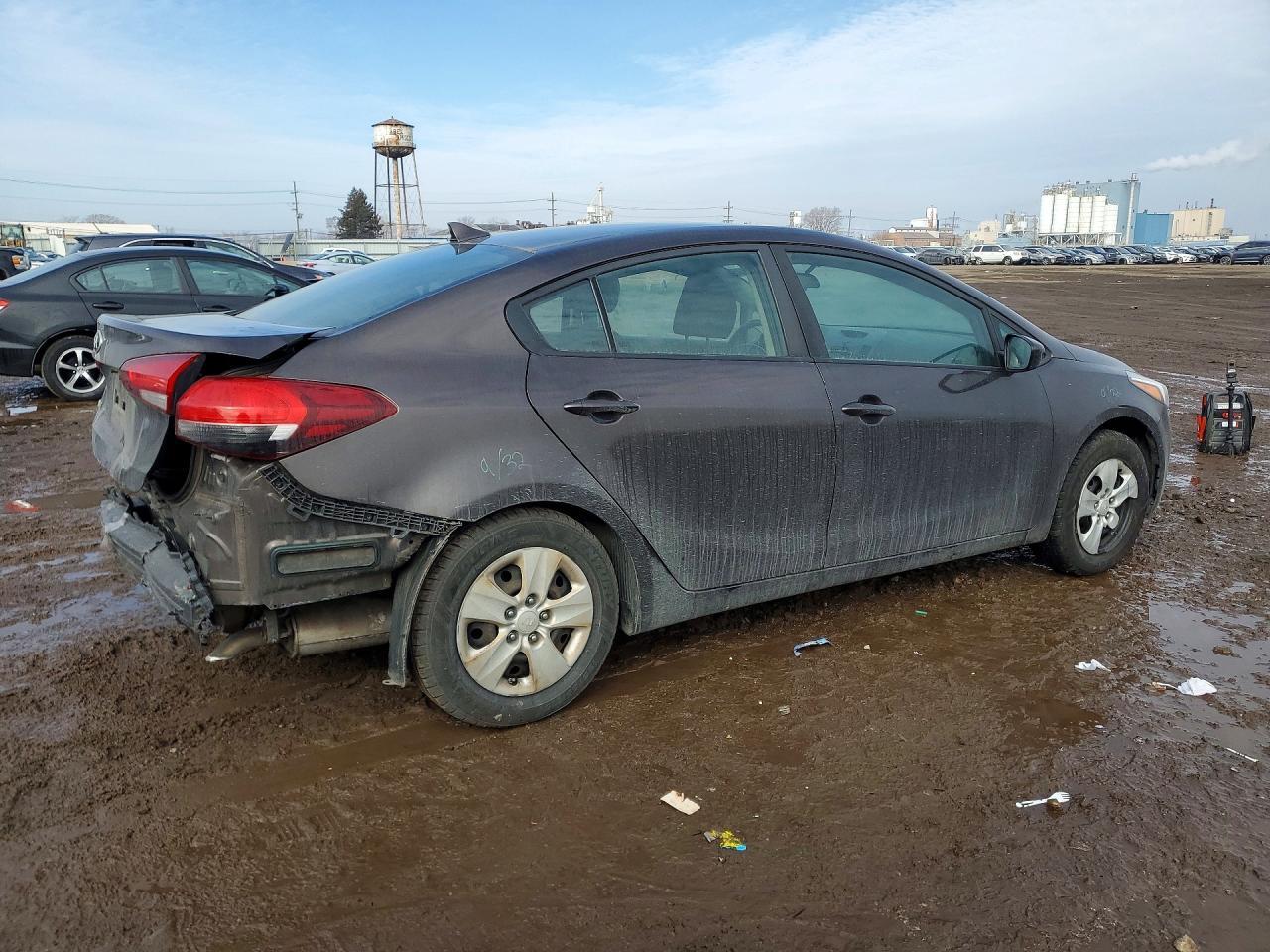 2017 KIA FORTE