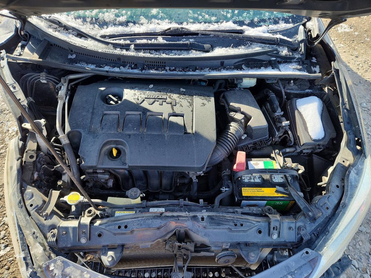 2015 TOYOTA COROLLA
