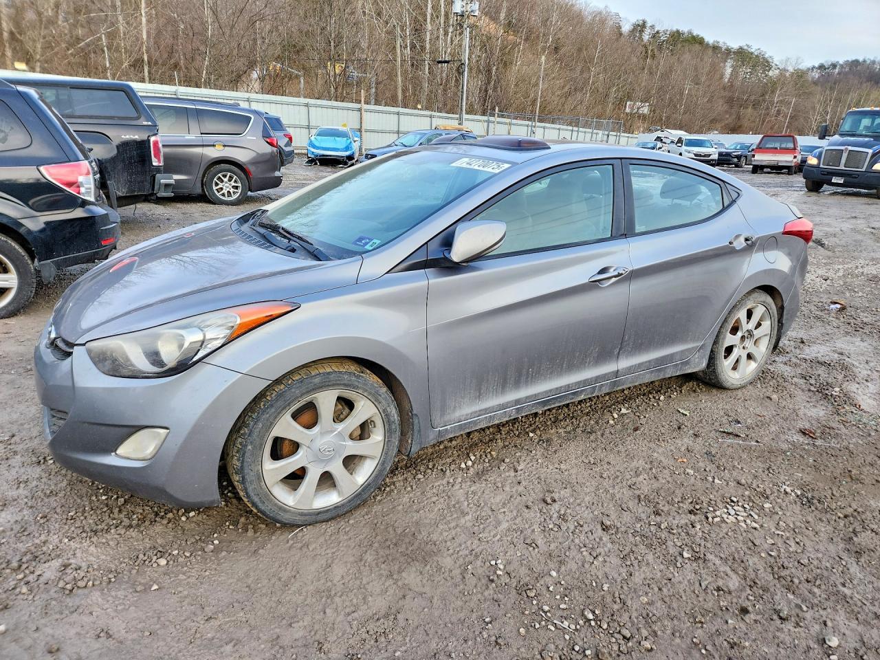 2012 HYUNDAI ELANTRA