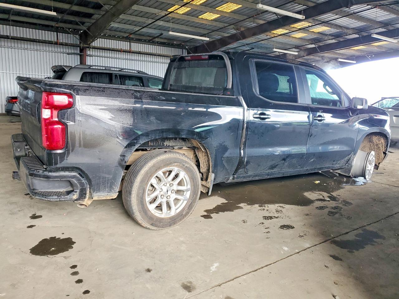 2022 CHEVROLET Silverado