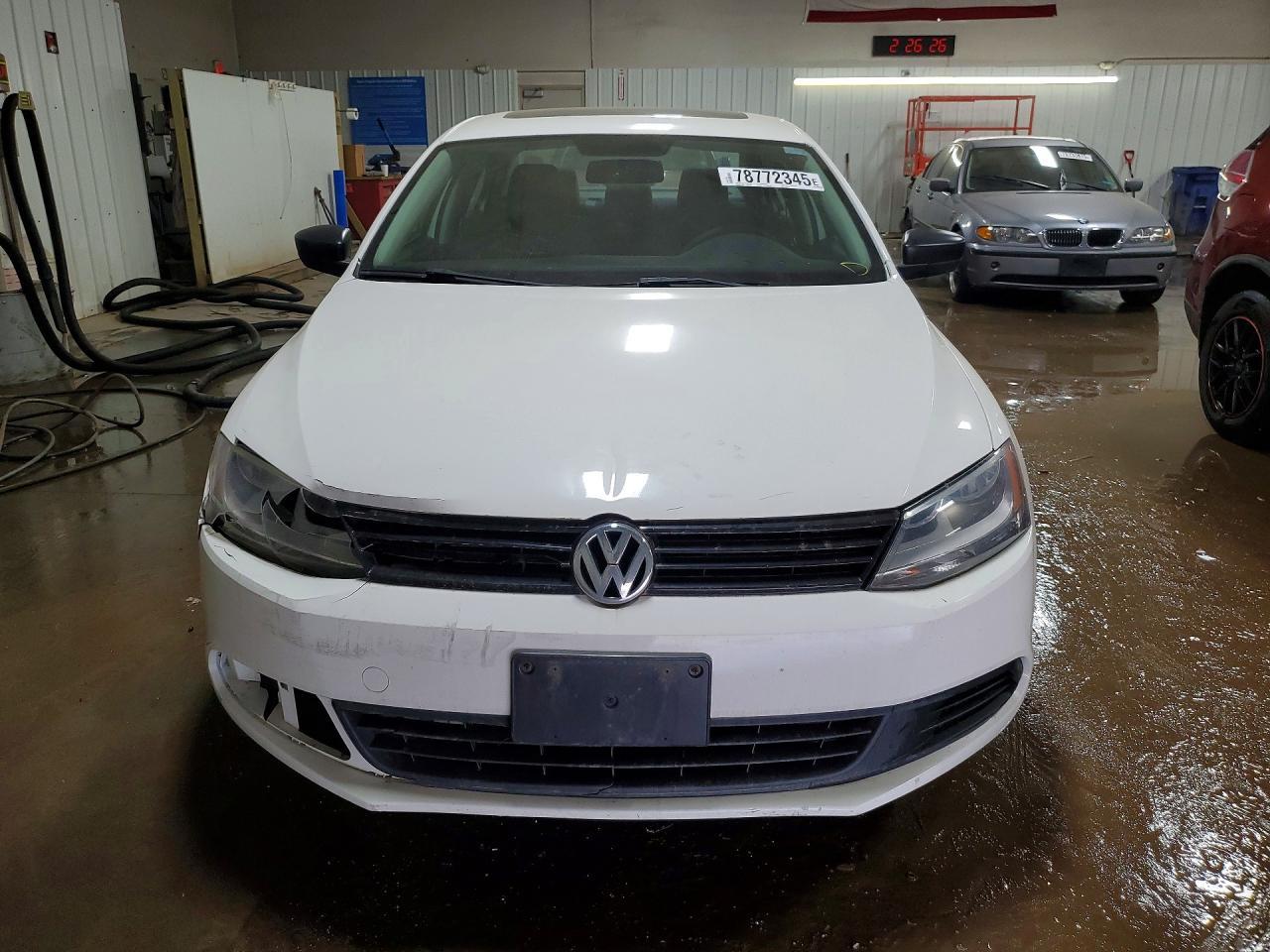 2013 VOLKSWAGEN JETTA