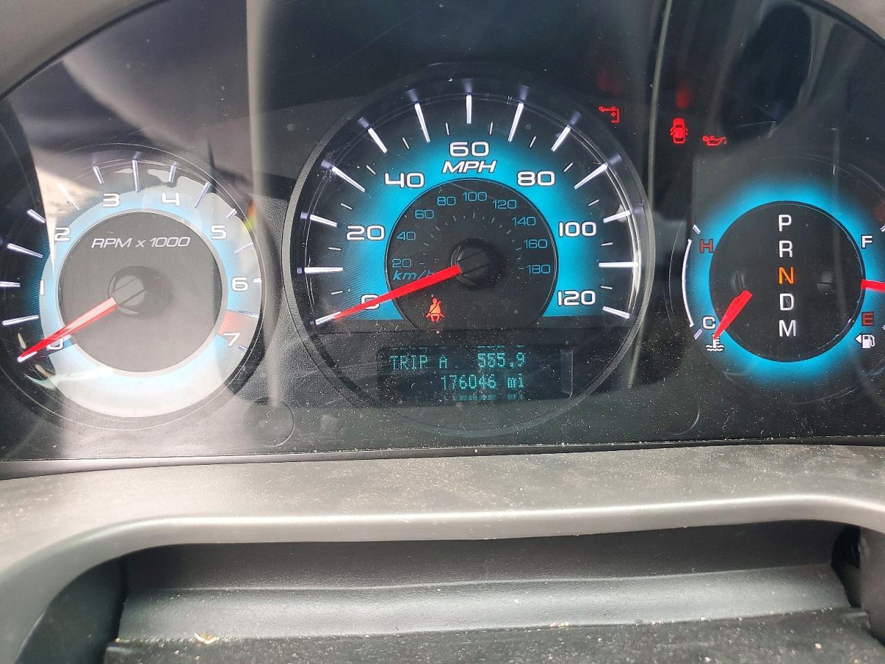 2010 FORD FUSION