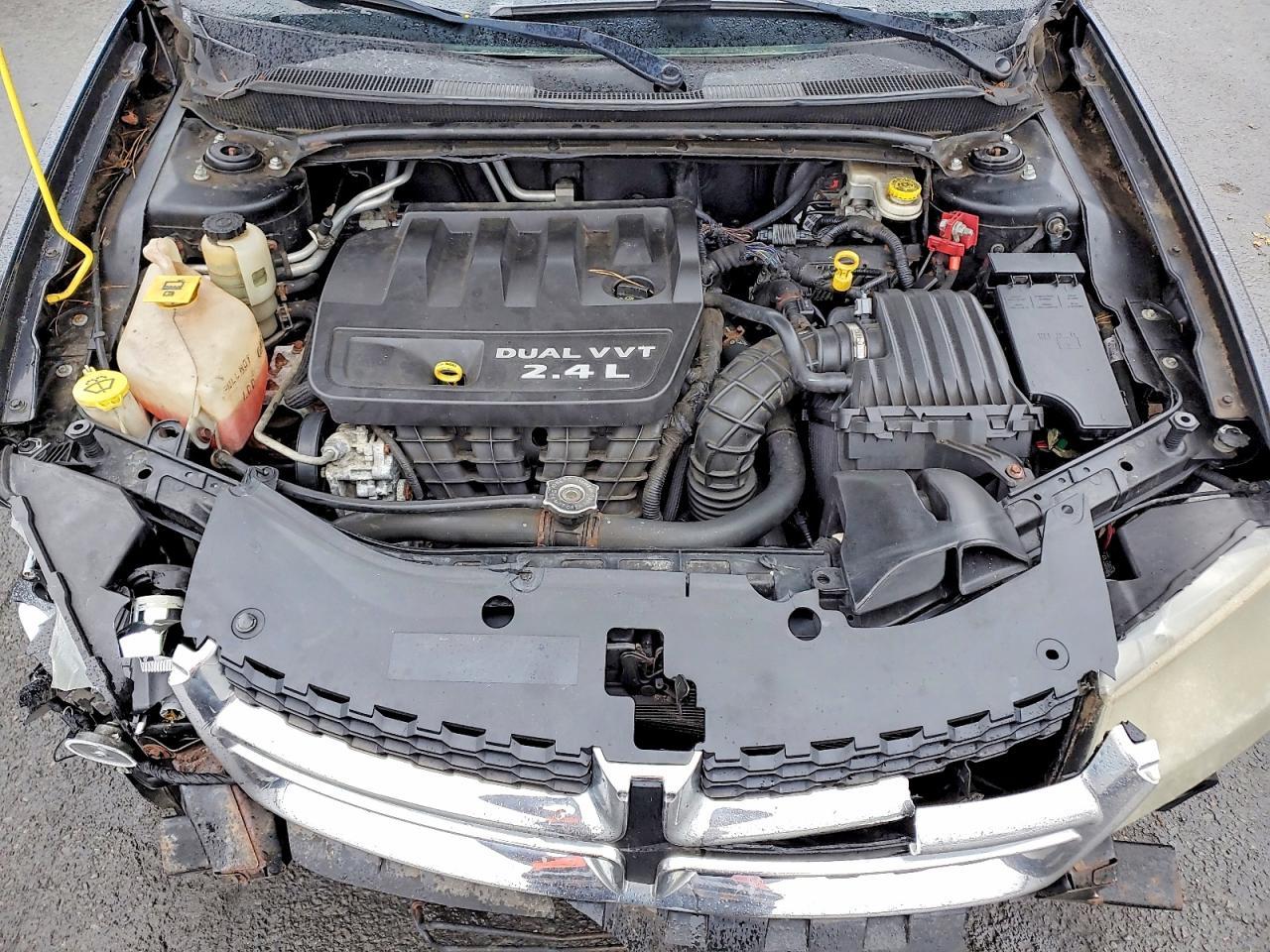 2011 DODGE Avenger