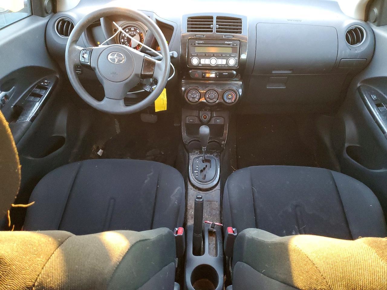 2009 TOYOTA SCION