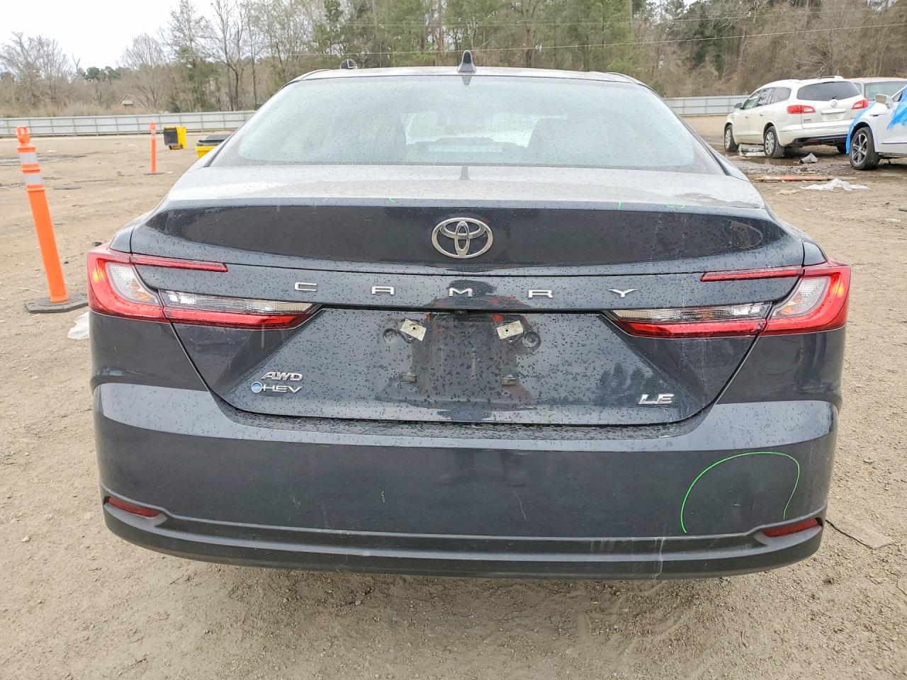 2025 TOYOTA CAMRY