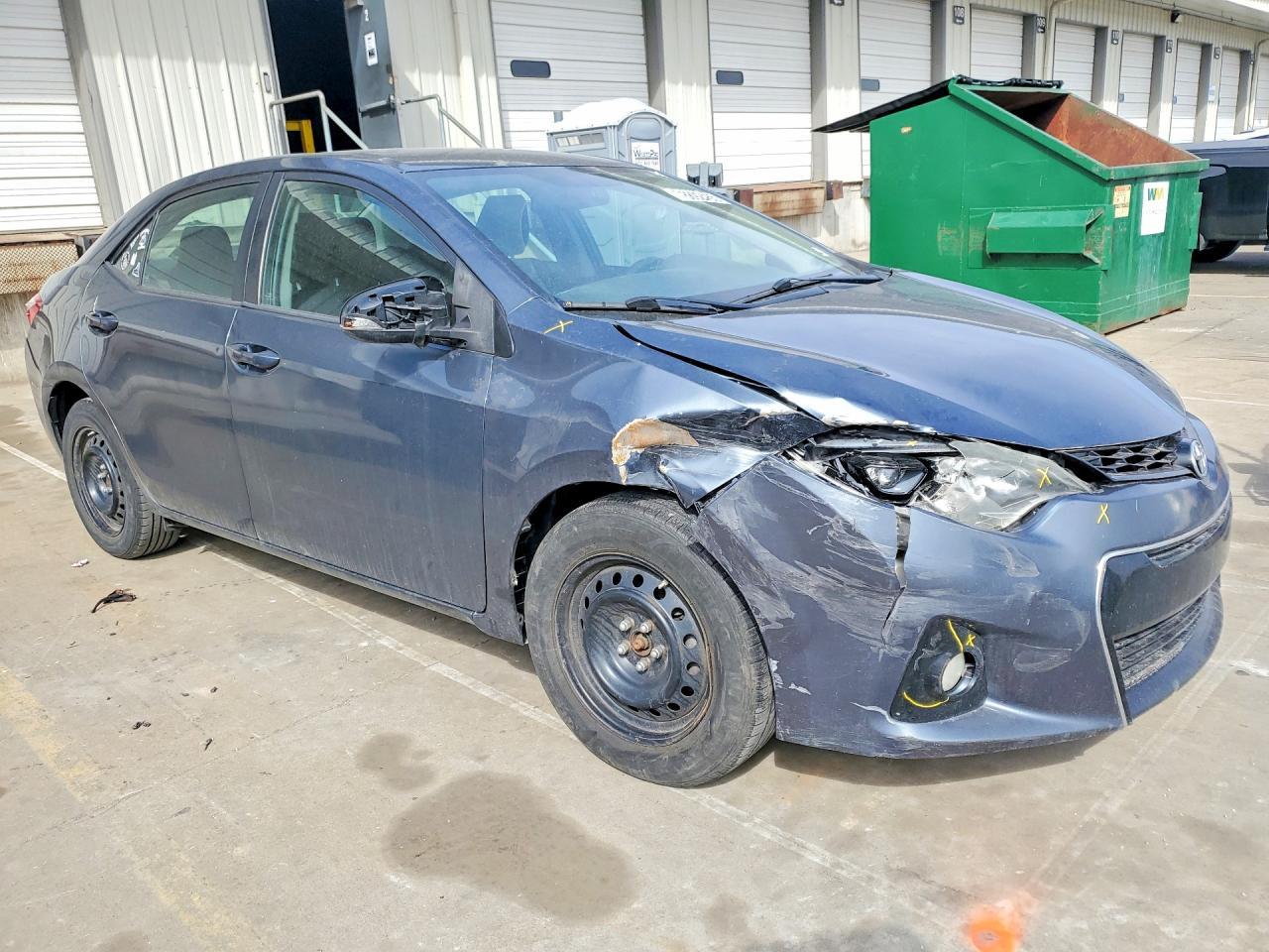 2015 TOYOTA COROLLA