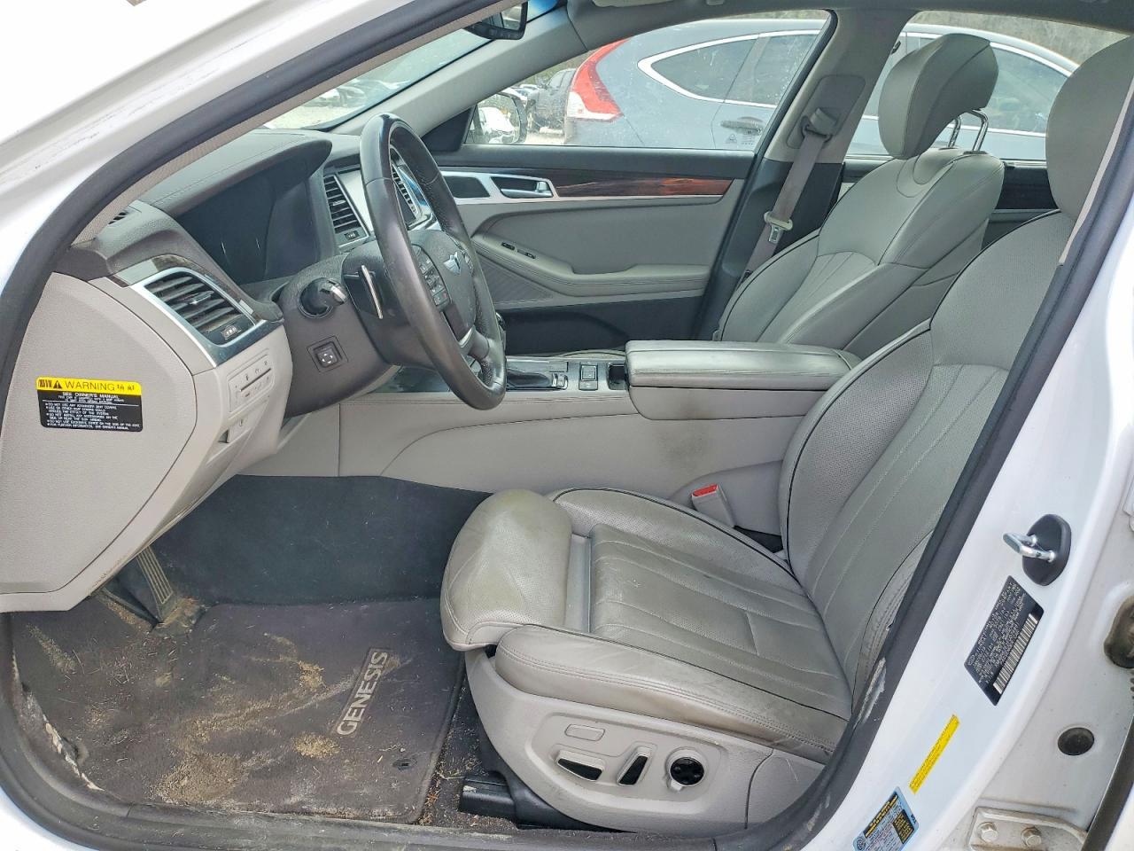 2015 HYUNDAI GENESIS