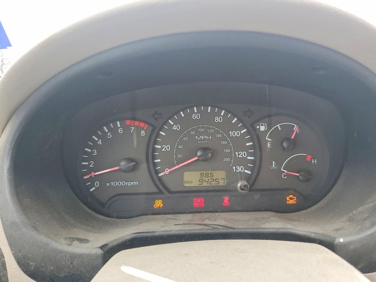 2004 HYUNDAI ACCENT