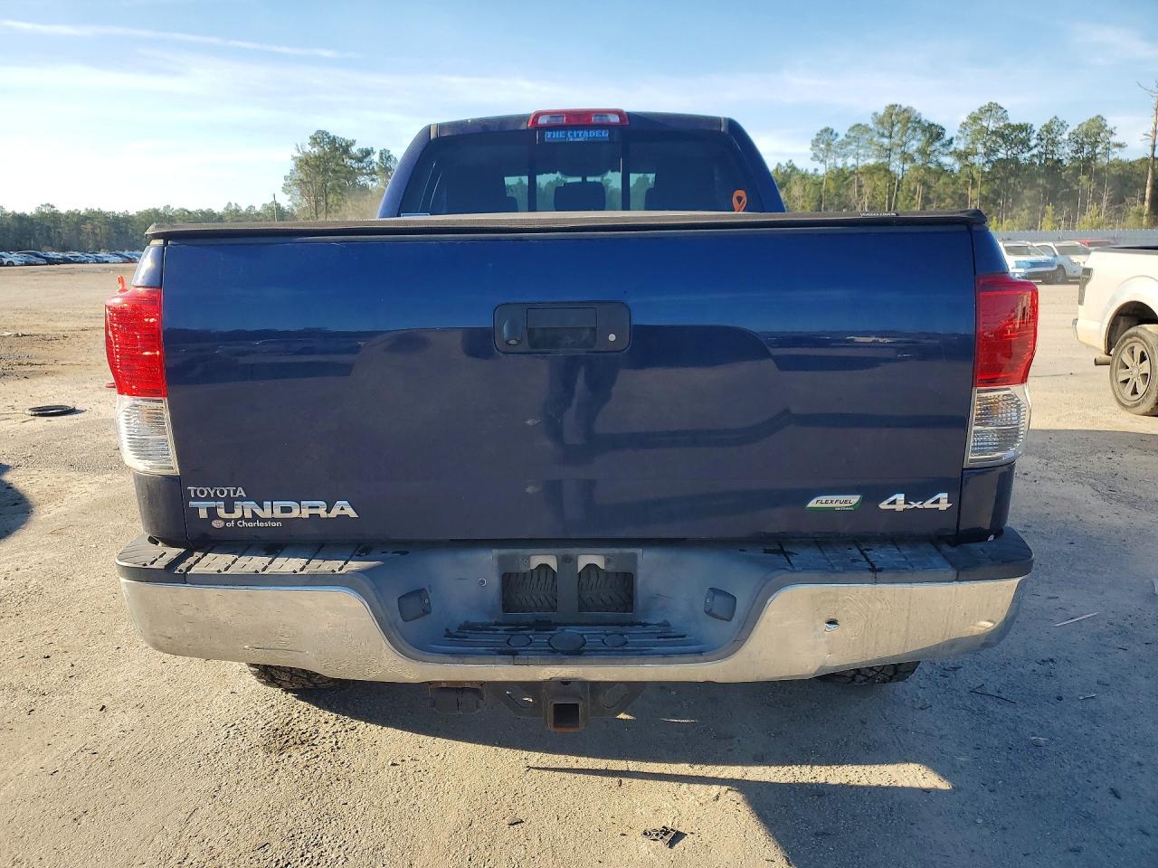 2012 TOYOTA TUNDRA