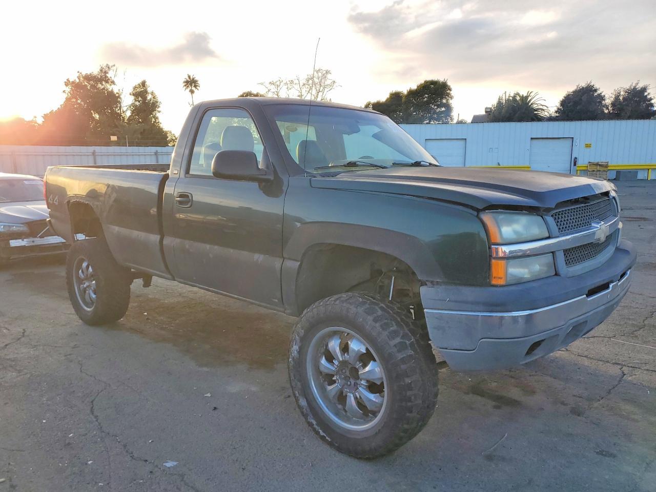 2004 CHEVROLET Silverado