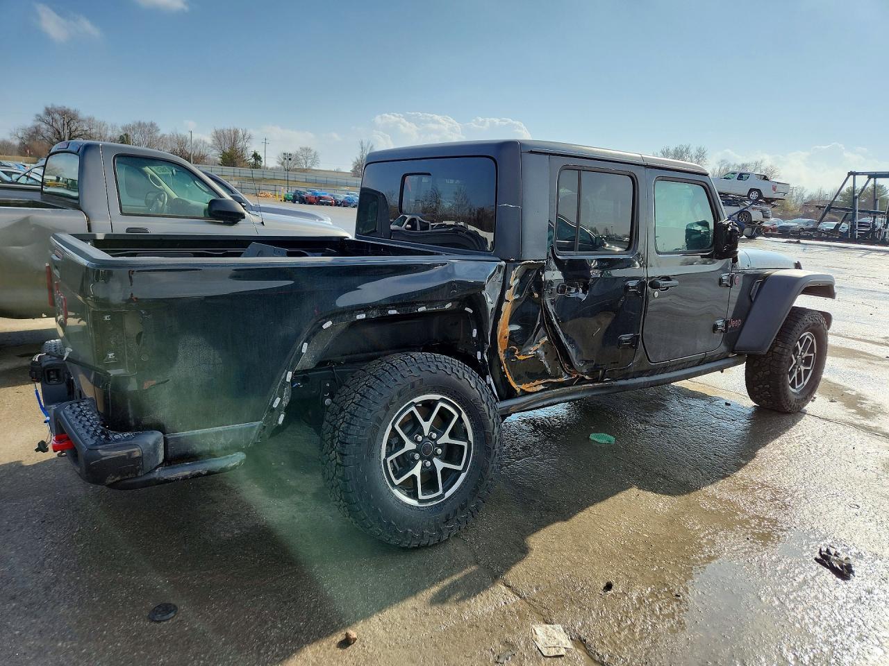 2025 JEEP Gladiator