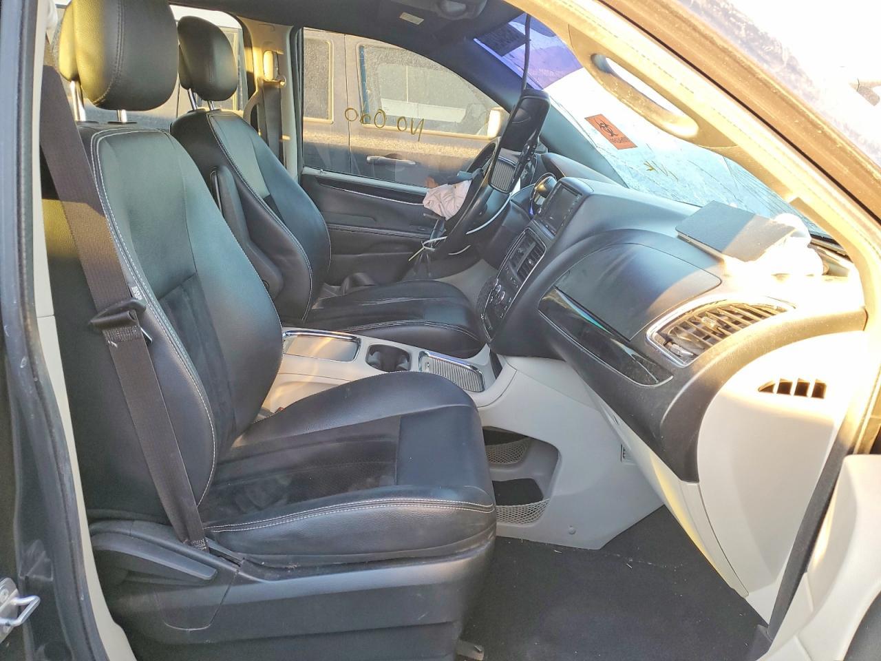 2017 DODGE GRAND CARAVAN