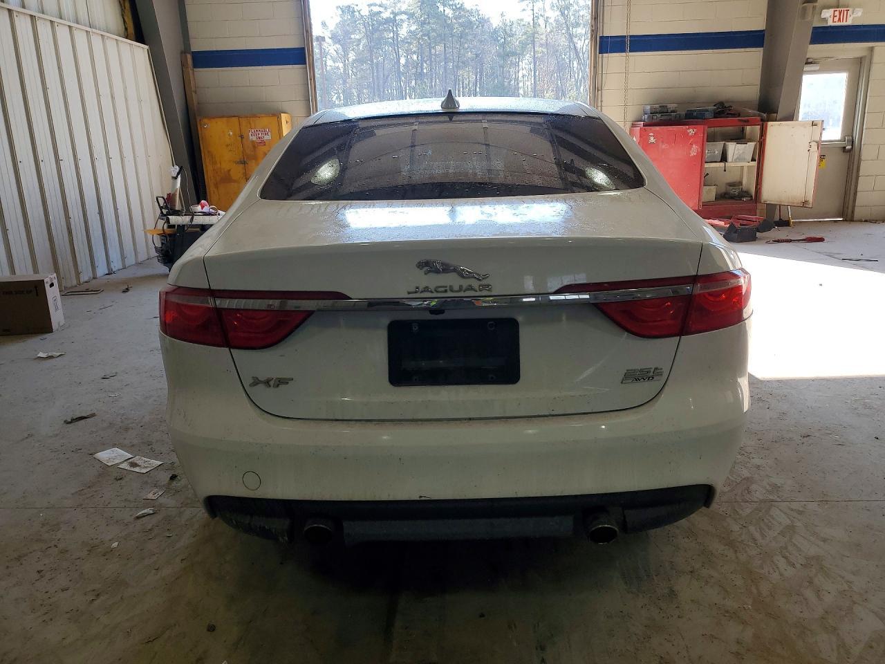2018 JAGUAR XF