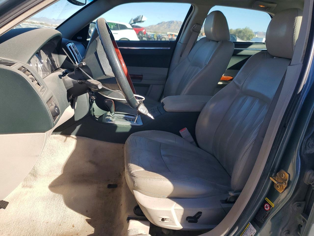 2006 CHRYSLER 300