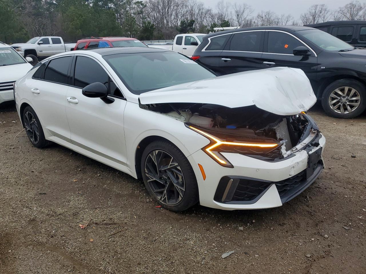 2025 KIA K5