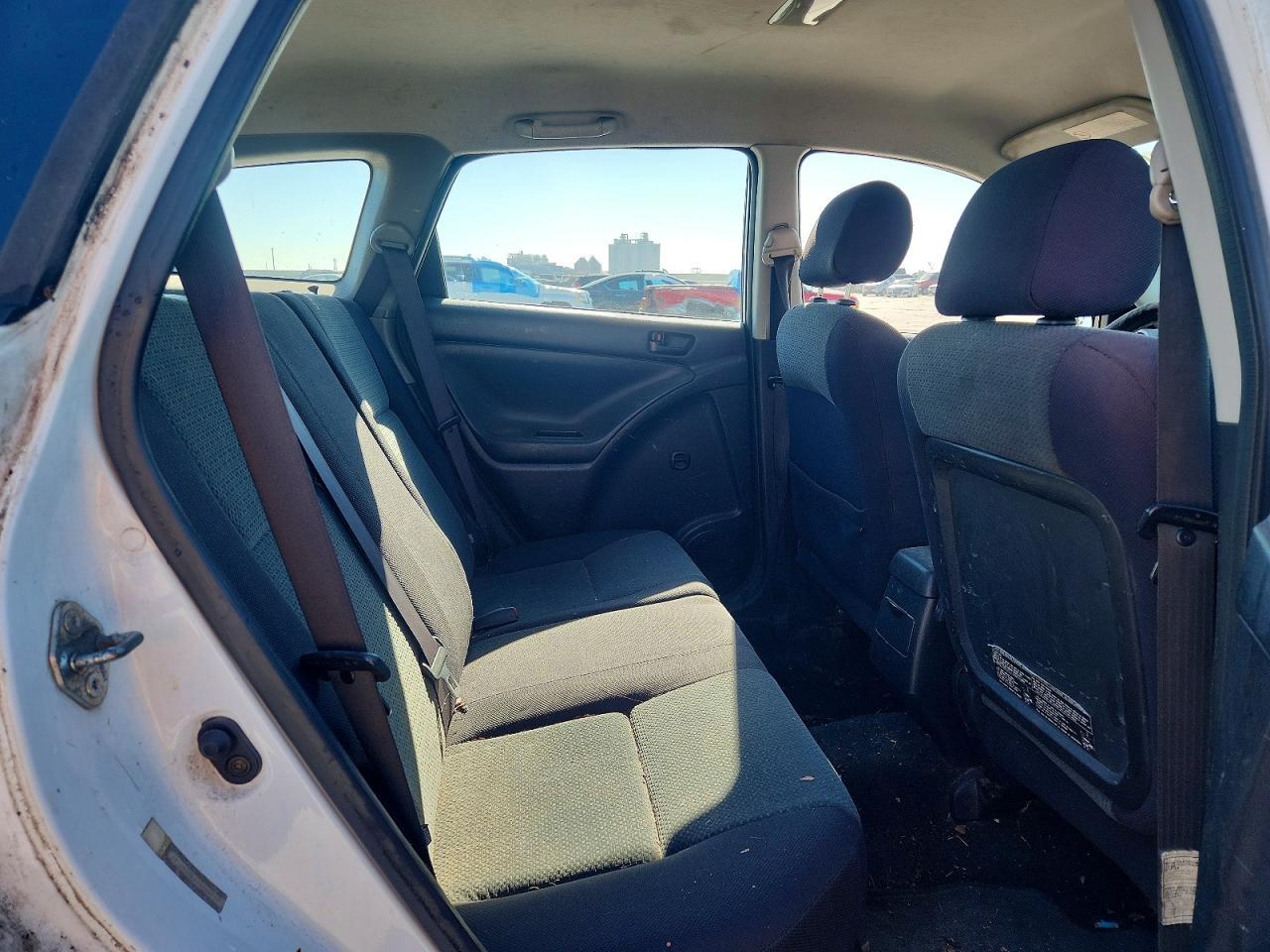 2004 TOYOTA COROLLA