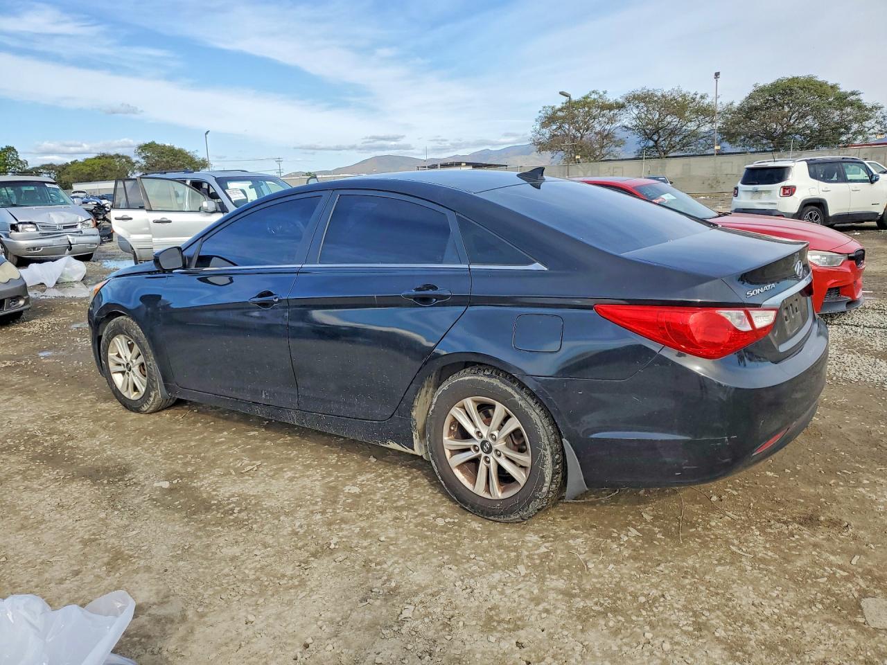 2013 HYUNDAI SONATA