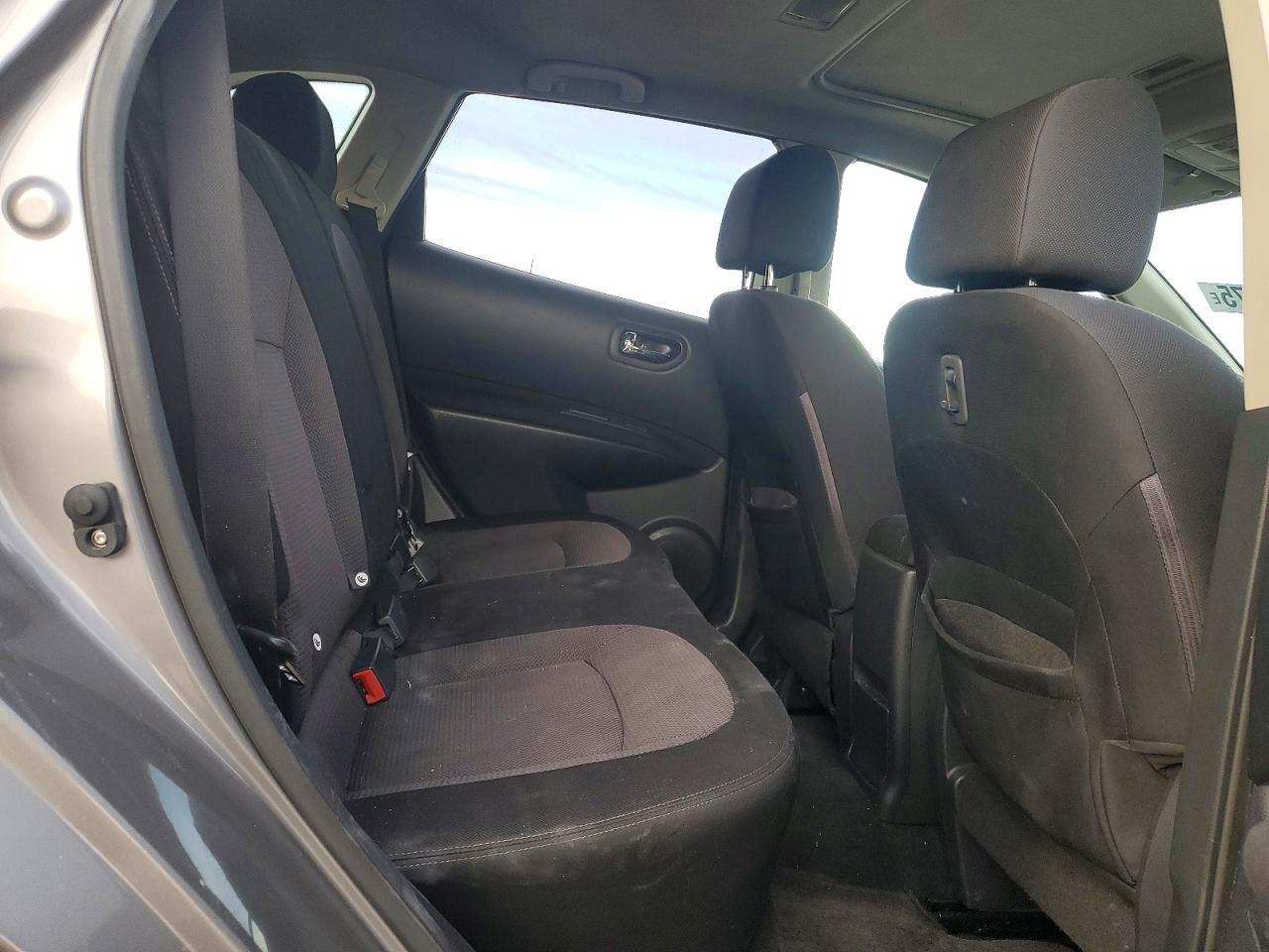 2013 NISSAN ROGUE