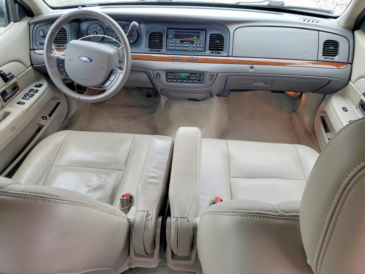 2008 FORD Crown Victoria