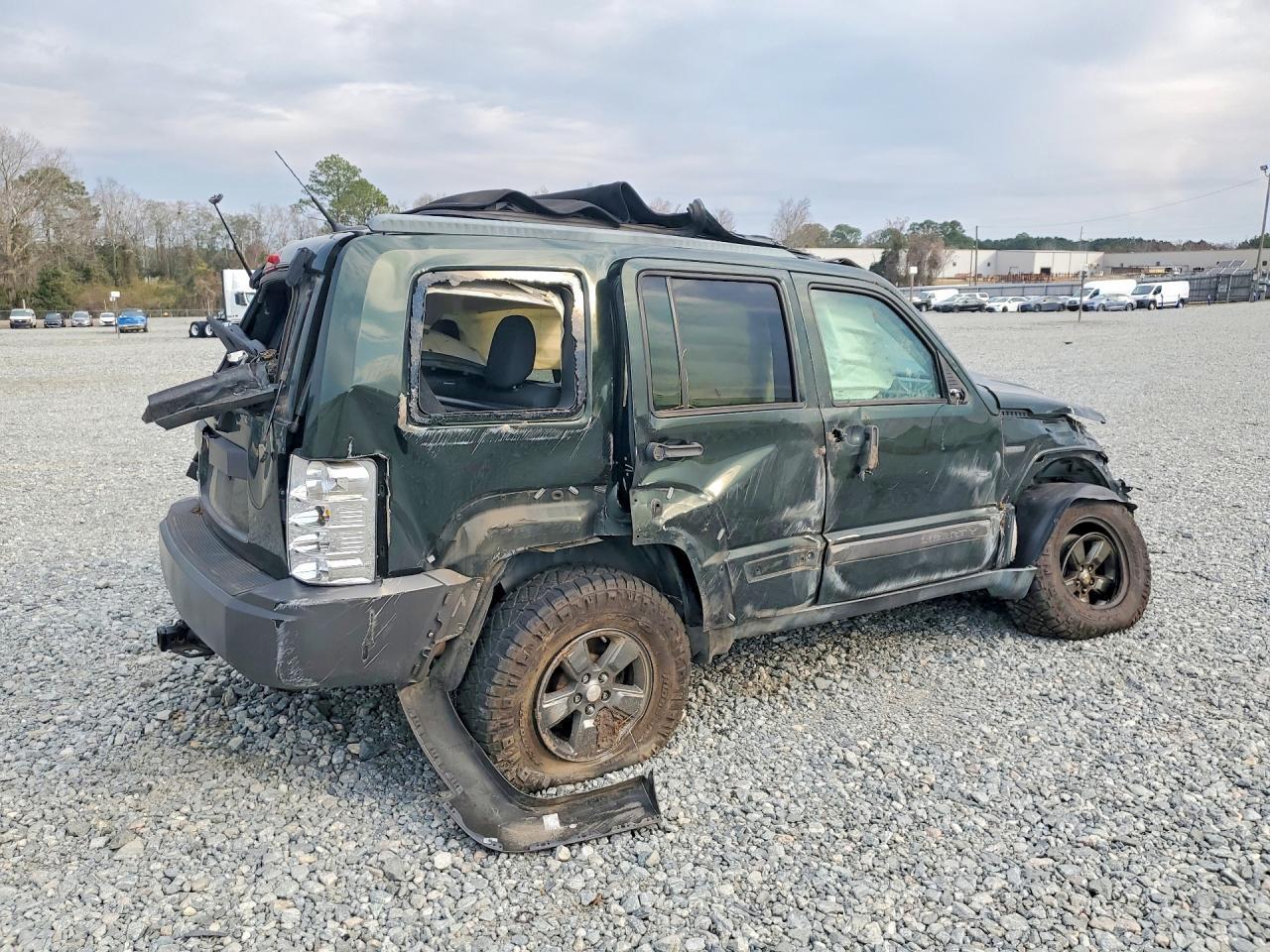 2011 JEEP Liberty