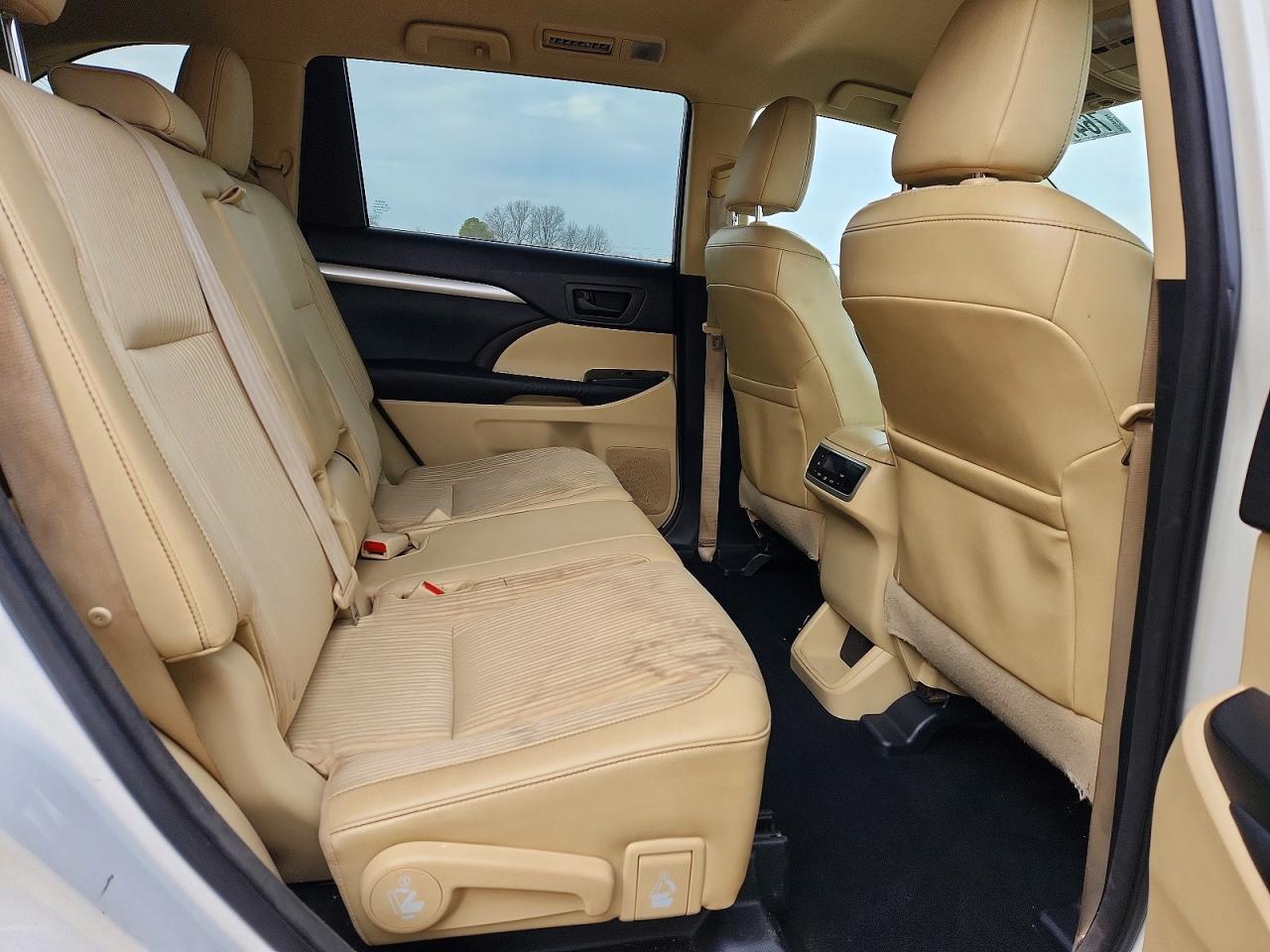 2015 TOYOTA HIGHLANDER