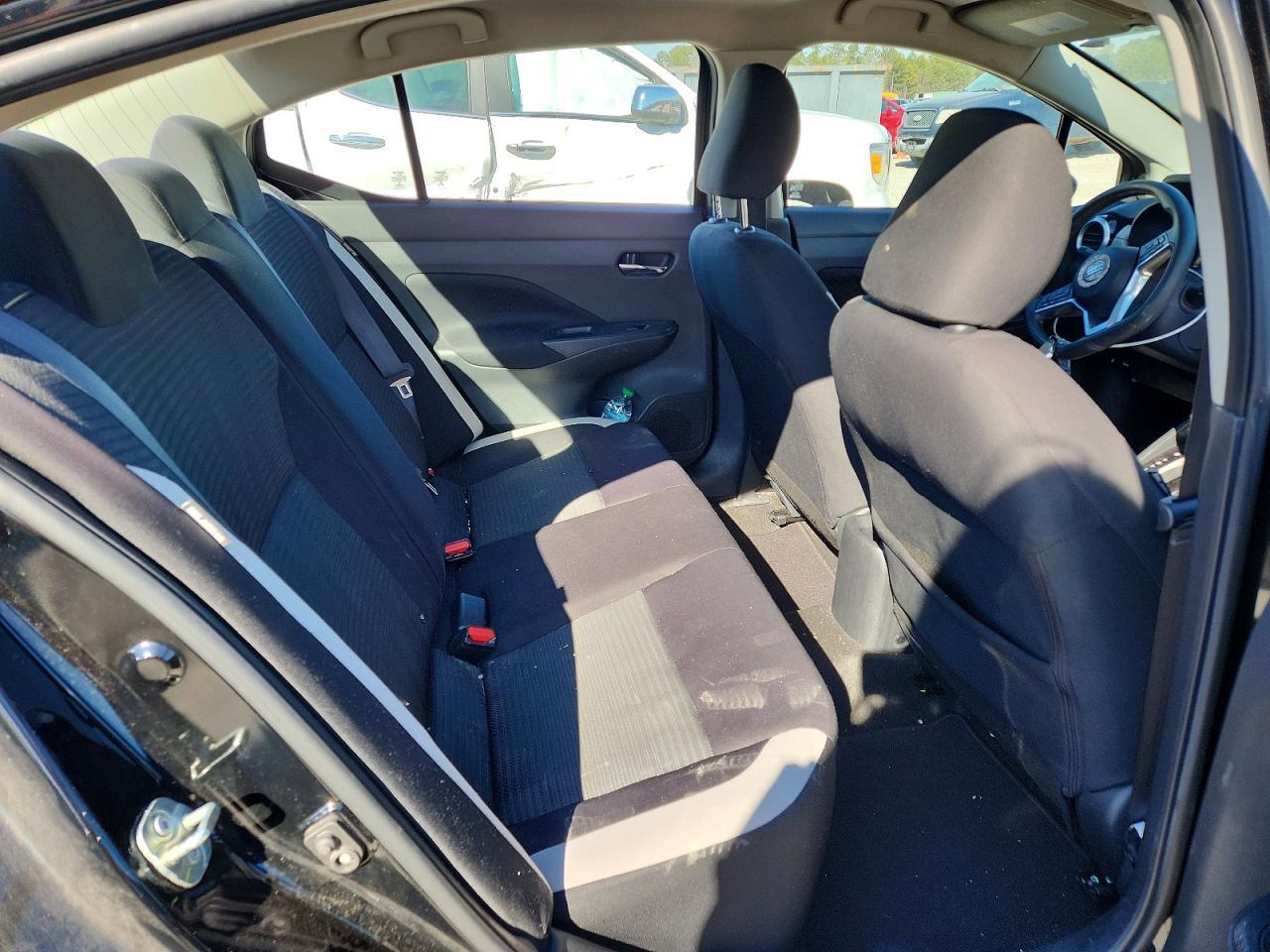 2021 NISSAN VERSA