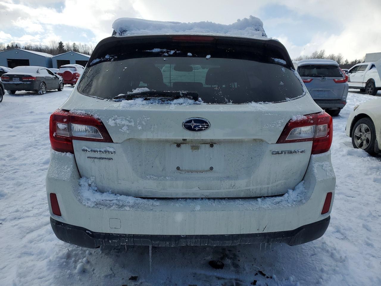 2017 SUBARU Outback