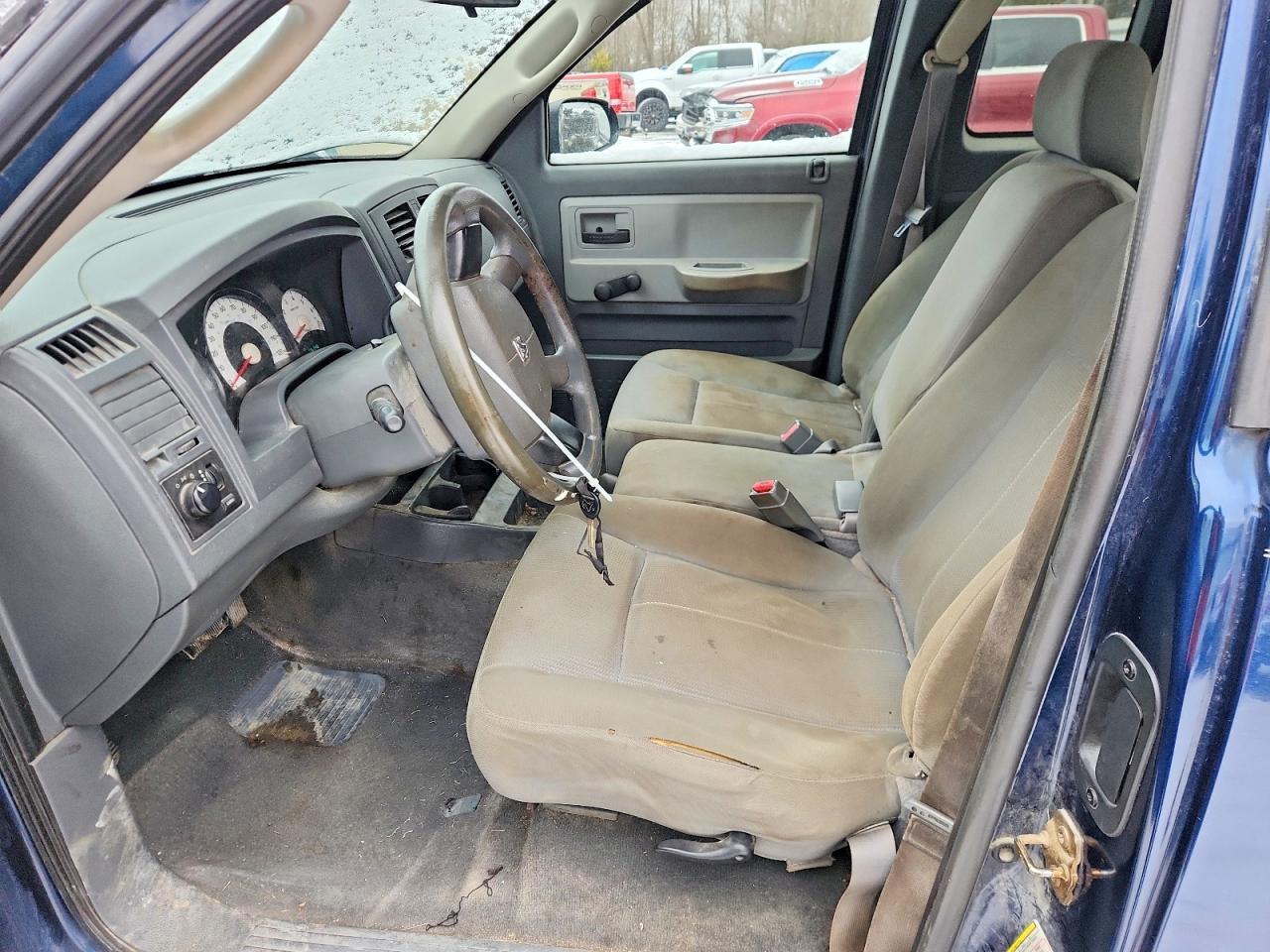 2006 DODGE Dakota