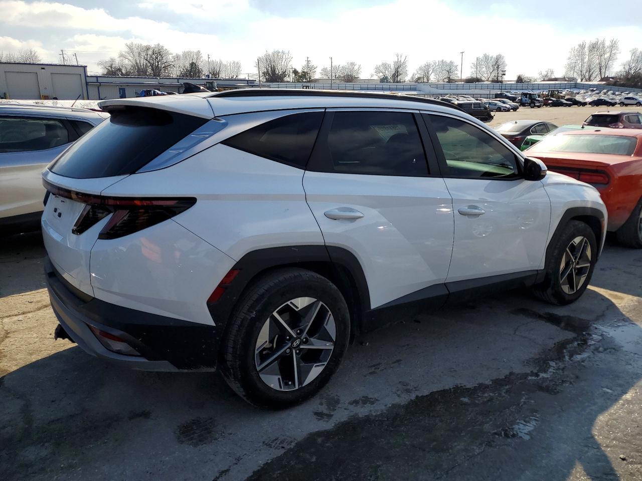 2025 HYUNDAI TUCSON