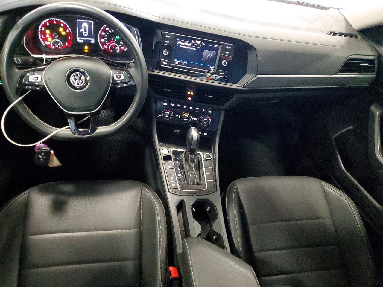 2021 VOLKSWAGEN JETTA