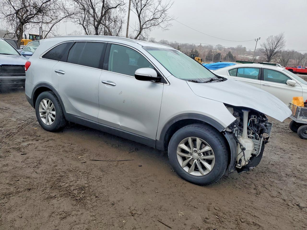 2016 KIA SORENTO